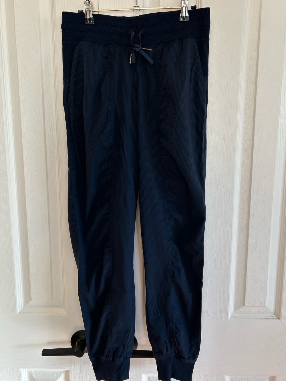 Lululemon Women’s Dance Studio Jogger Pants – True Navy Blue – Size 6
